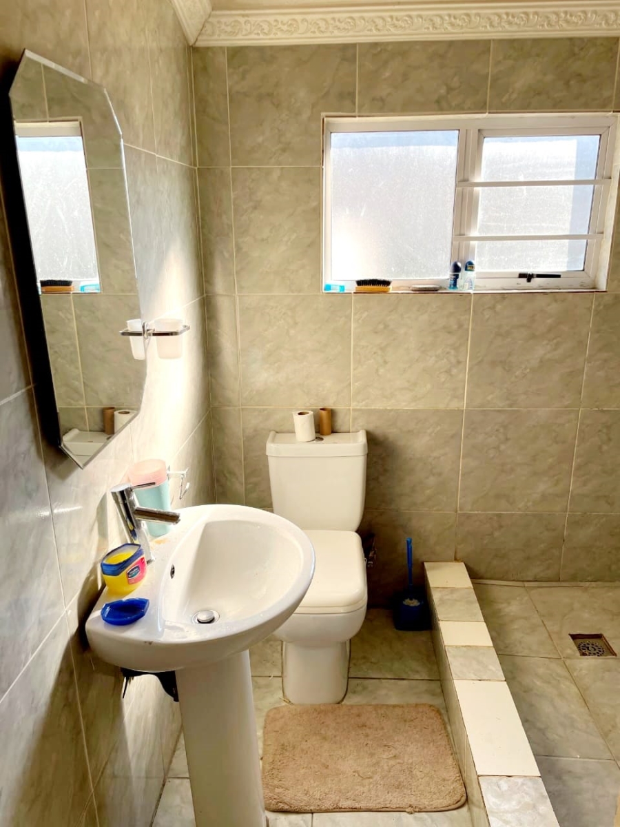 2 Bedroom Property for Sale in Mdantsane Nu 13 Eastern Cape